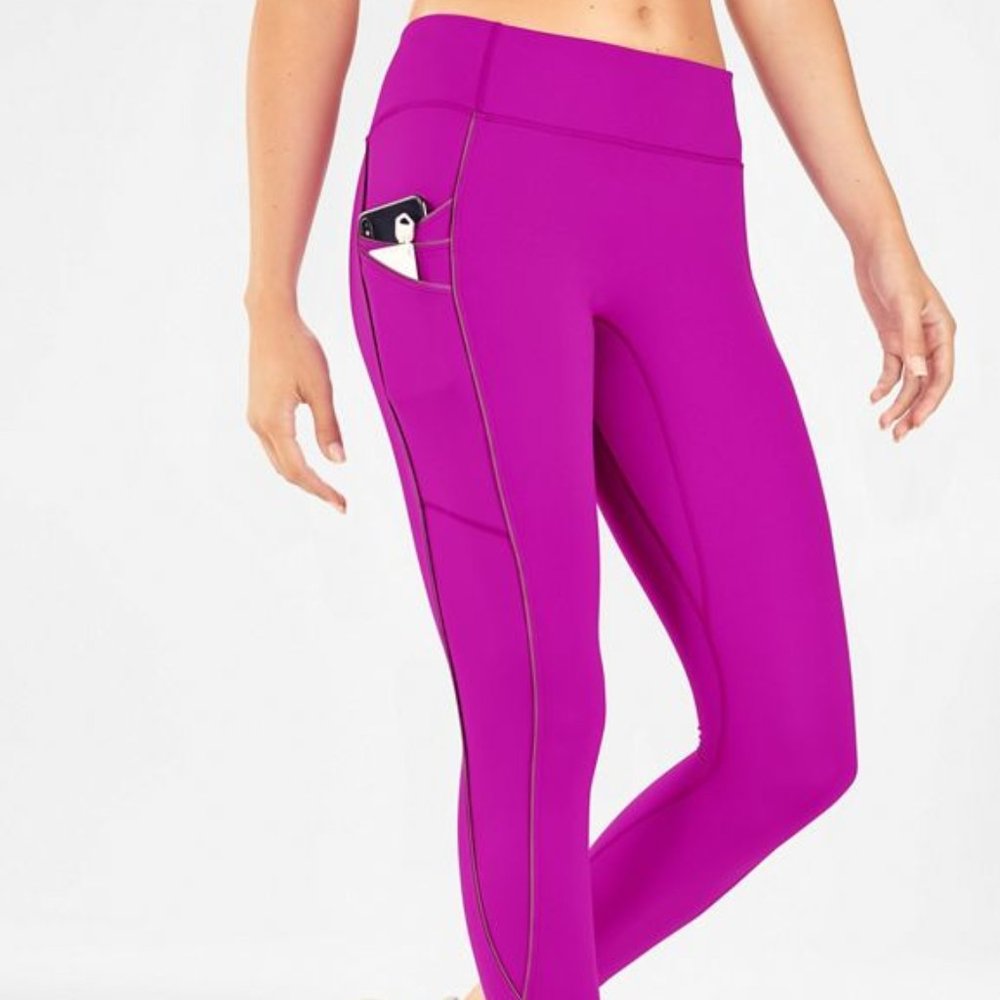 Fabletics Trinity Reflective Pocket Legging Guc S - image 5